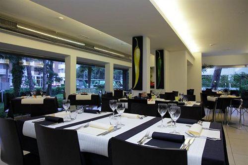 Hotel Martini 3*